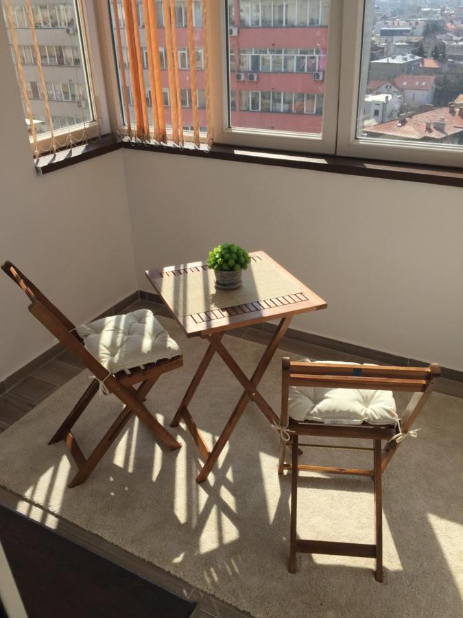 Roby Apartament Бухарест Экстерьер фото