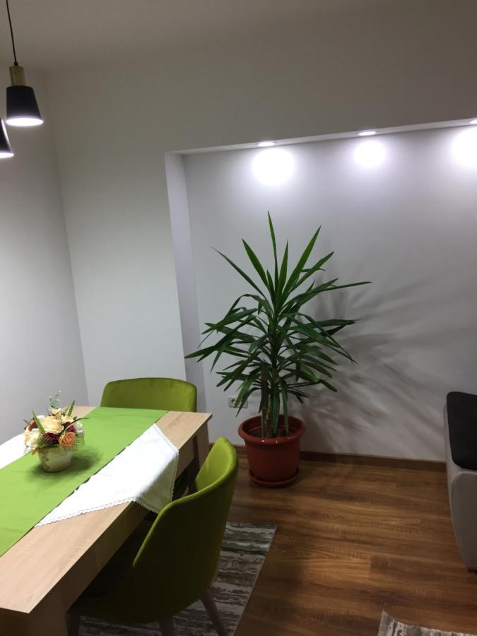 Roby Apartament Бухарест Экстерьер фото