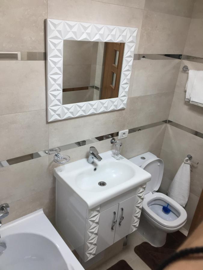 Roby Apartament Бухарест Экстерьер фото